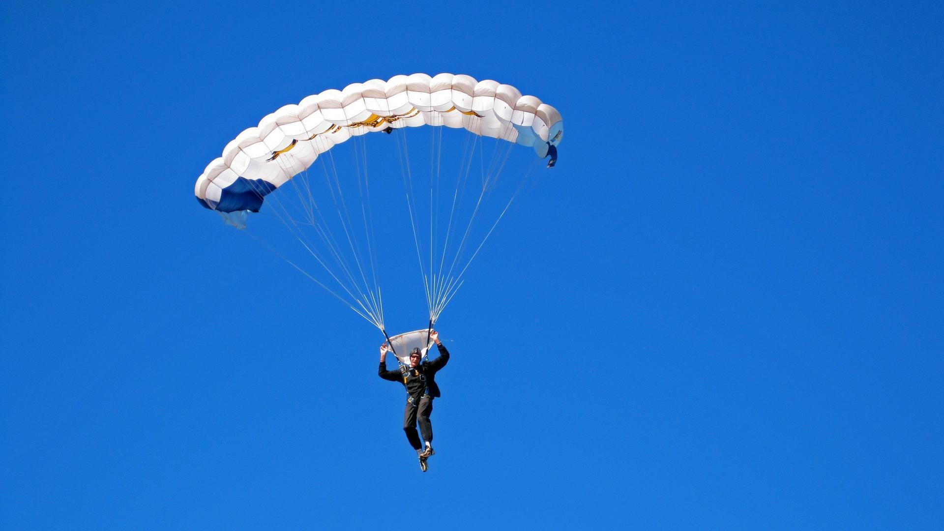 【开云入口】阿尔卡拉斯逆转夺冠 美网见证新王诞生