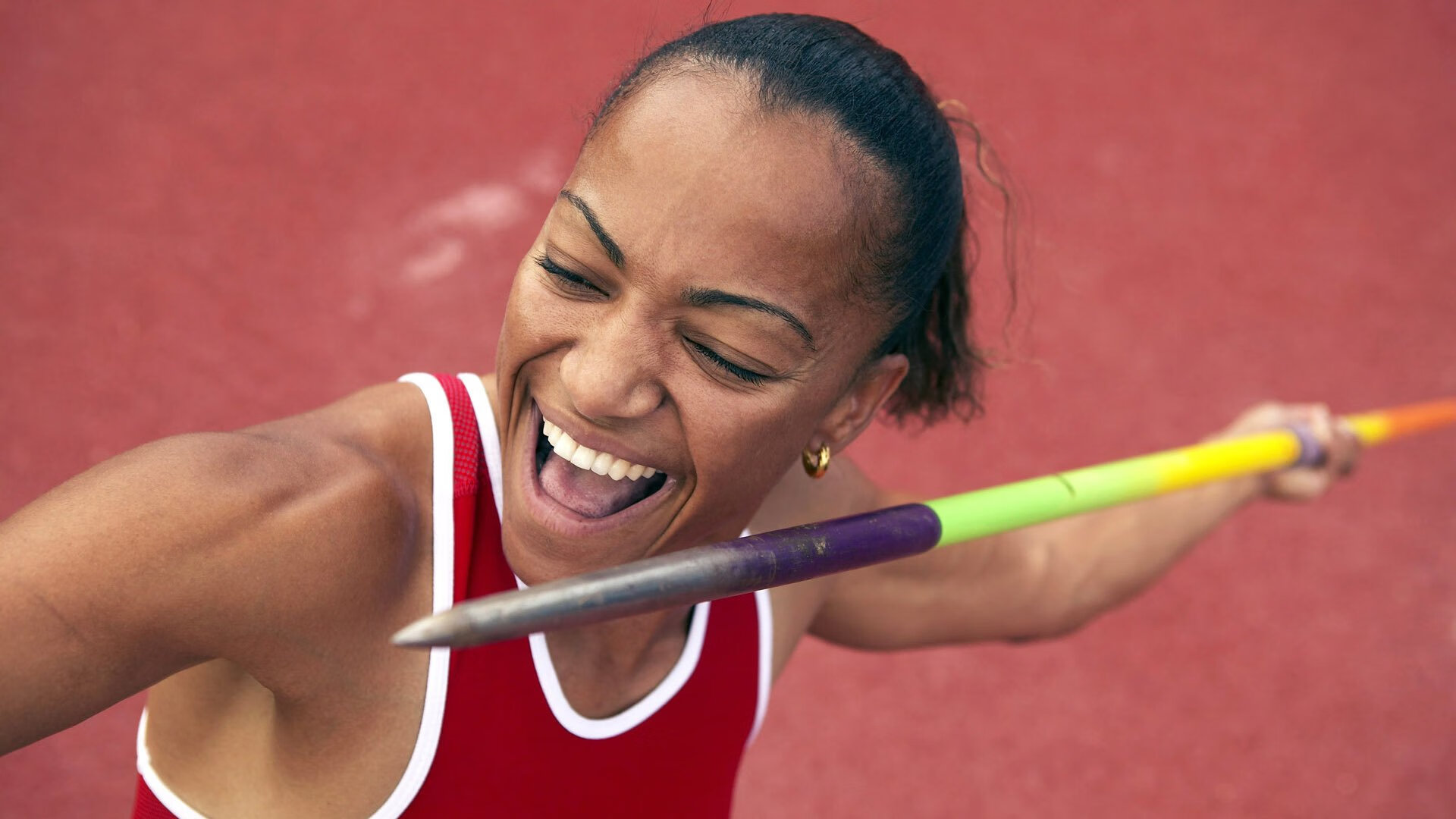 混合泳新星闪耀全国锦标赛,破纪录表现引爆泳坛热议